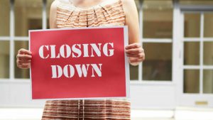 closing down business sign