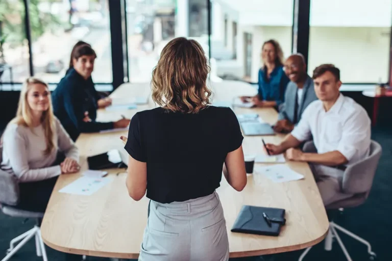 Canadian corporate directors and shareholders