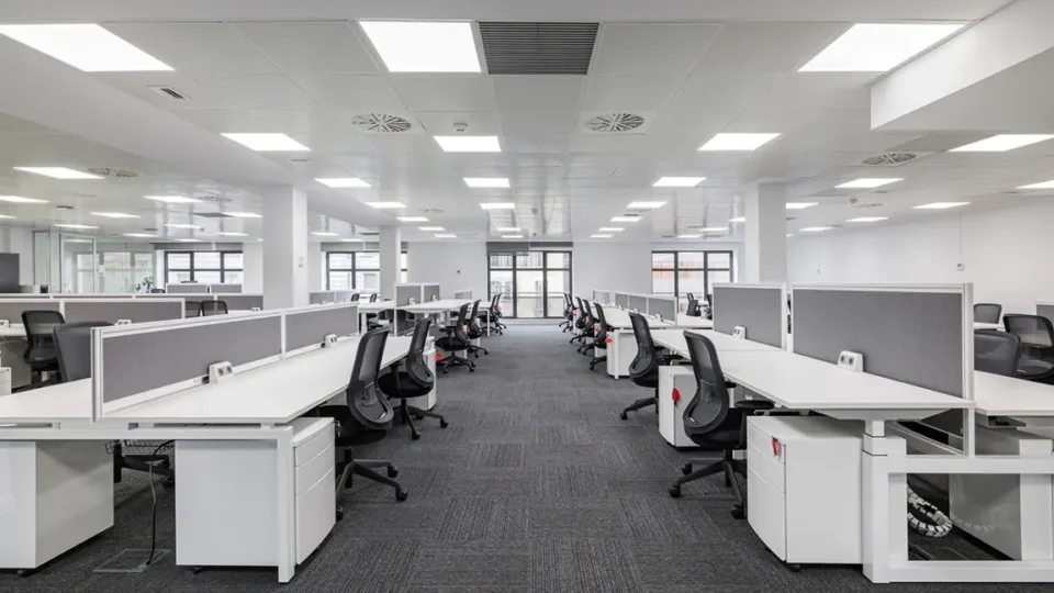 Professional office space qualifying as valid physical address for Ontario business registration